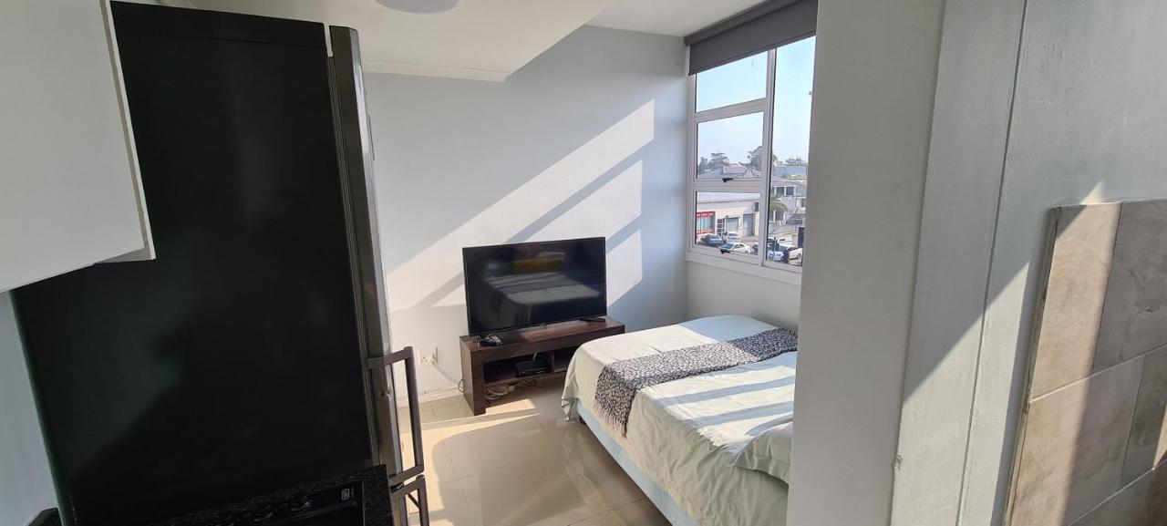 Modern Apartments At Cz Kubs イースト・ロンドン エクステリア 写真