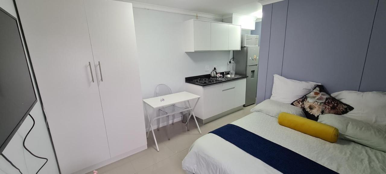 Modern Apartments At Cz Kubs イースト・ロンドン エクステリア 写真