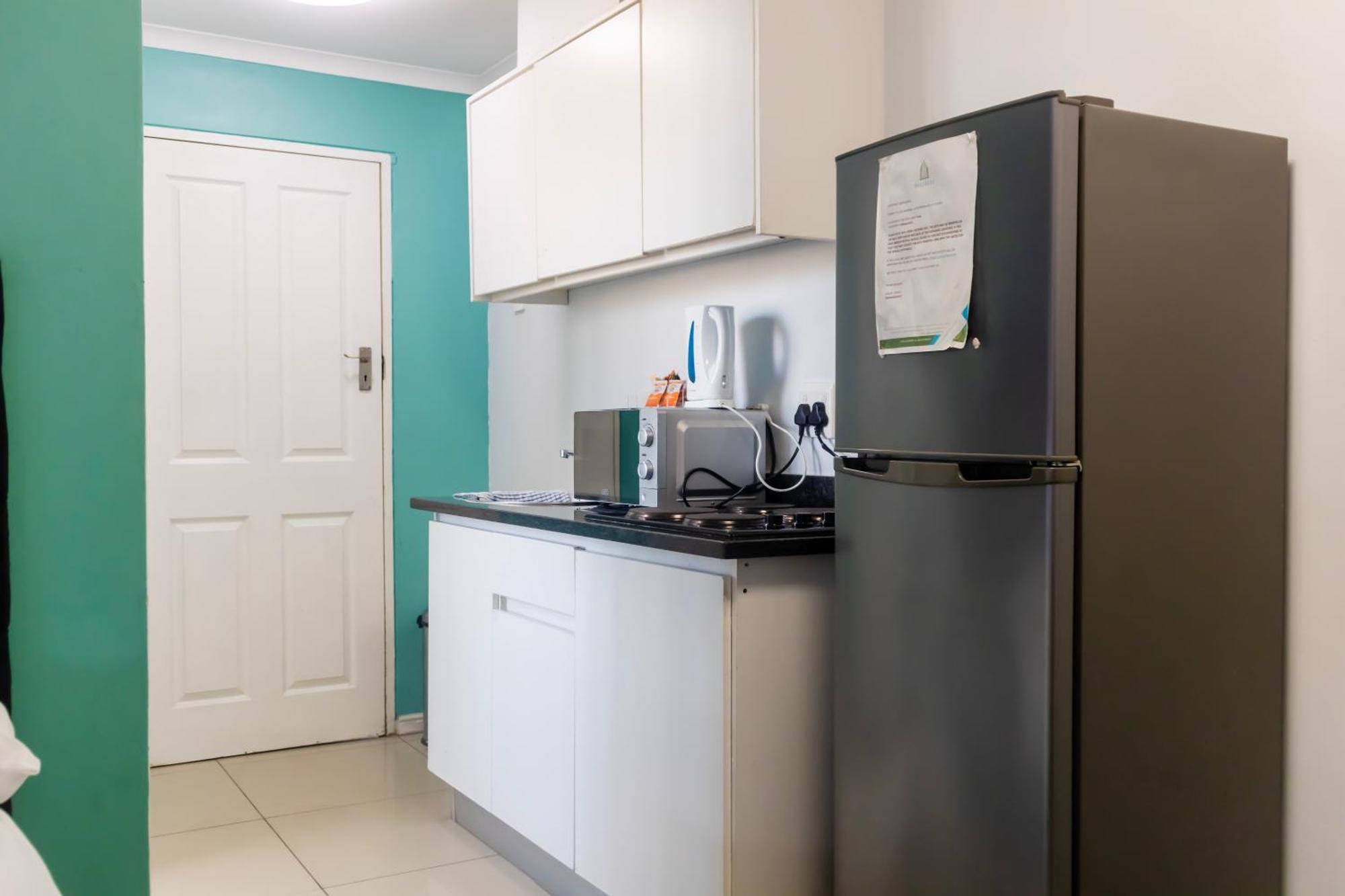 Modern Apartments At Cz Kubs イースト・ロンドン エクステリア 写真